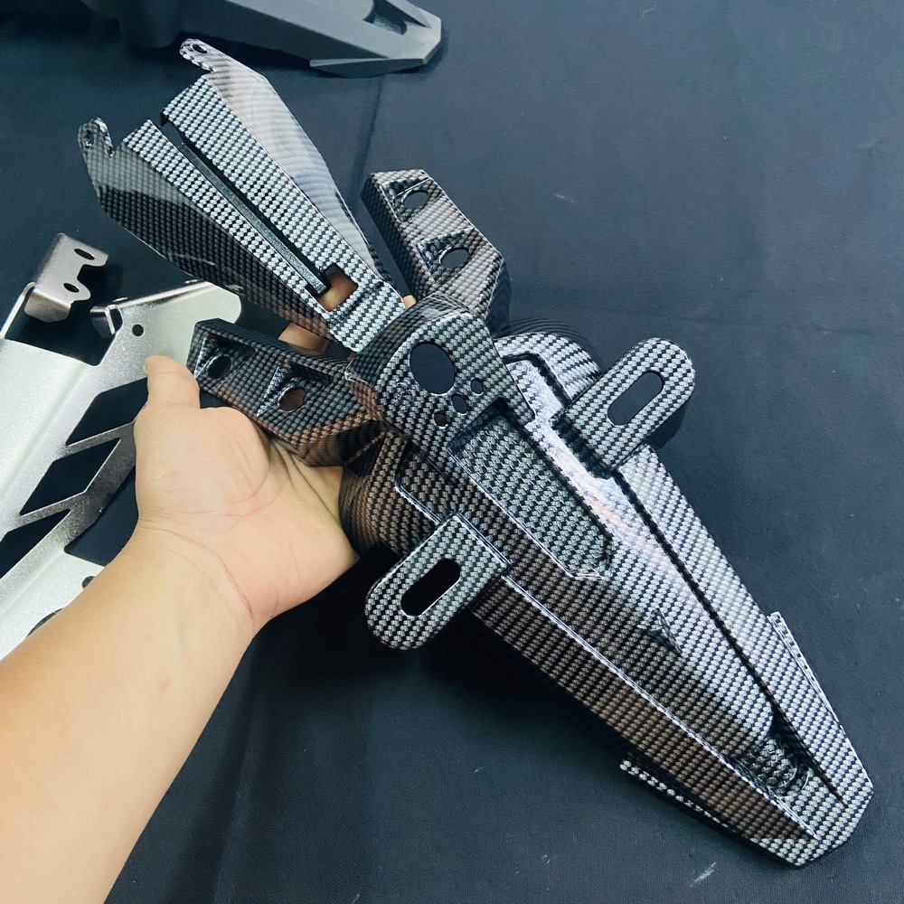 [HCM]ĐUÔI DÈ SAU MÀU CARBON CHO EXCITER 150 PHONG CÁCH RACING BOY