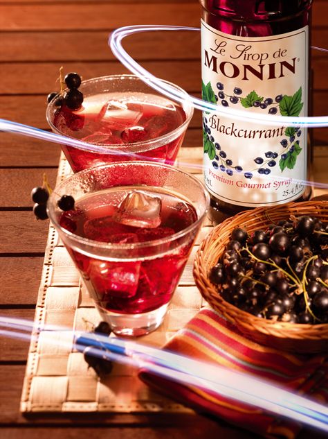 SIRO MONIN NHO ĐEN 700ML - MONIN BLACK CURRANT SYRUP