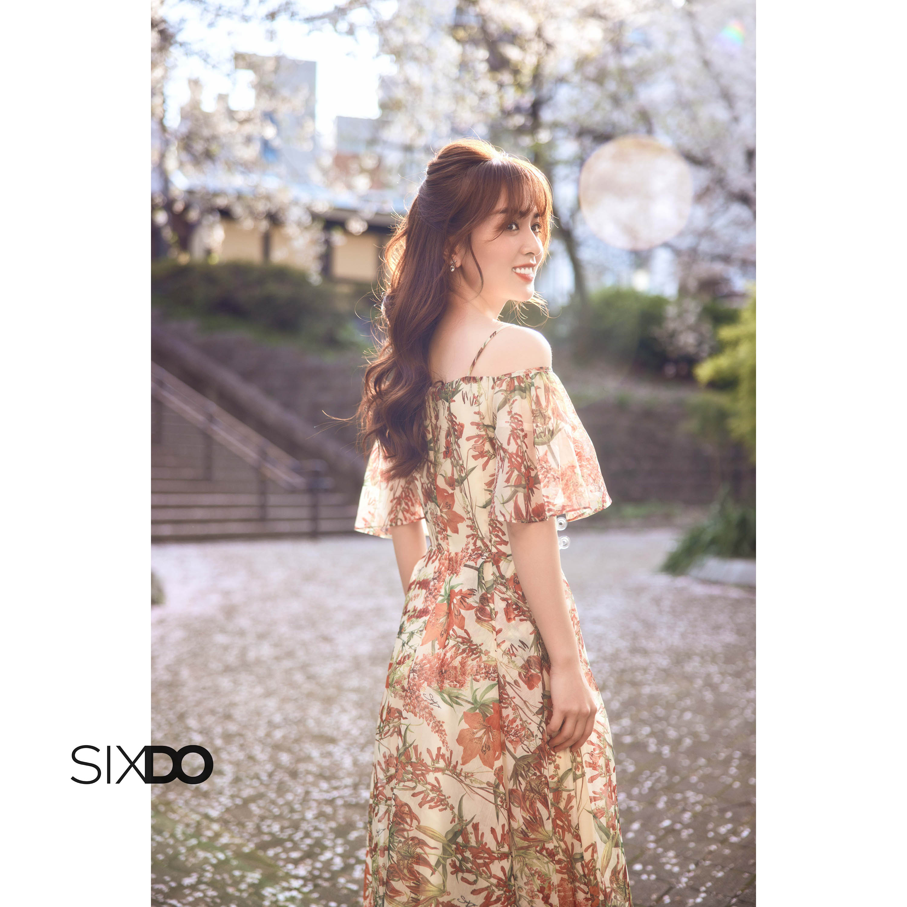 Đầm tơ hoa trễ vai SIXDO (Green Nuggets Floral Off-shoulder Midi Dress)
