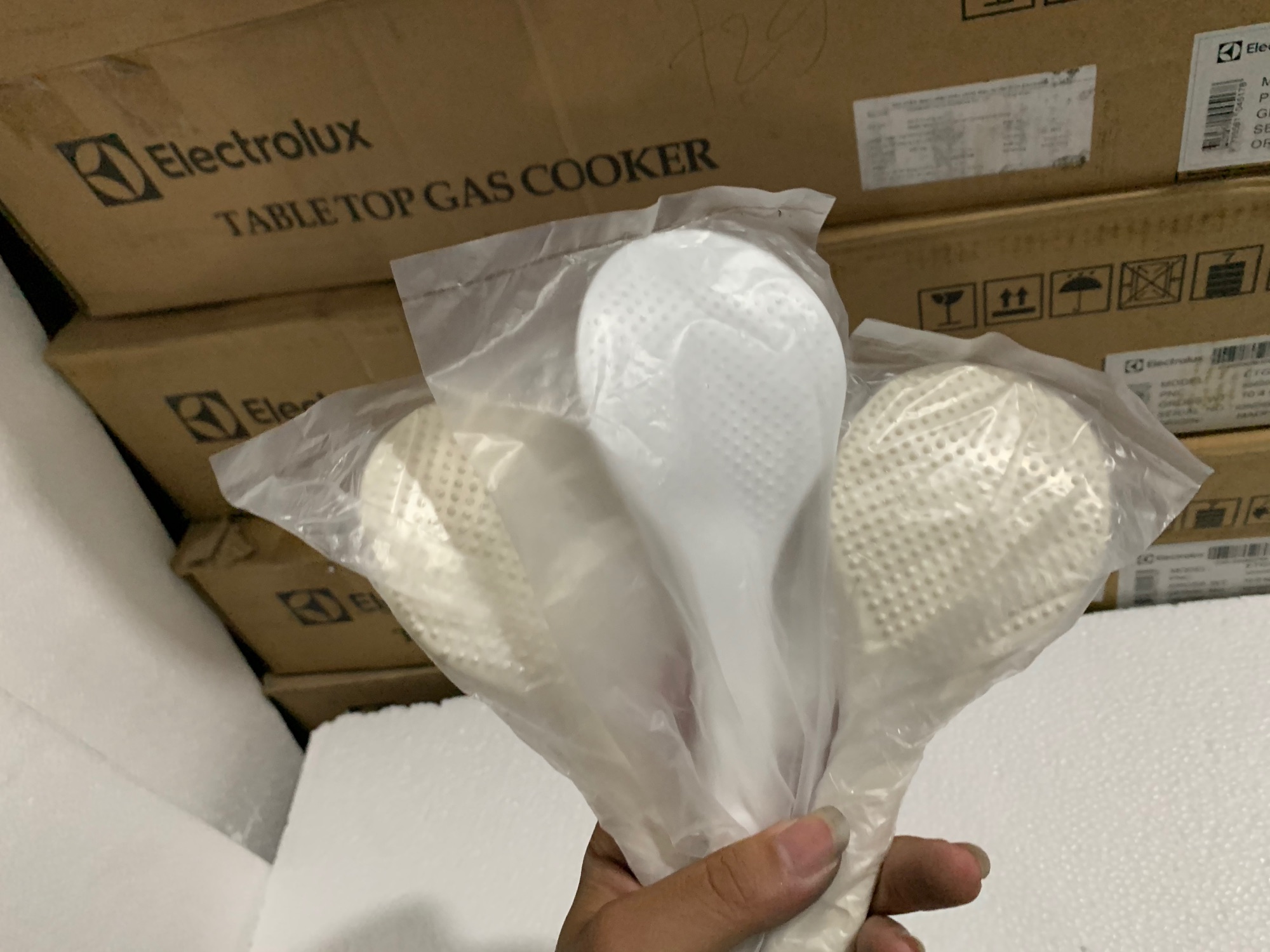 Muỗng xới cơm - Thìa xới cơm( sl 1 cai)