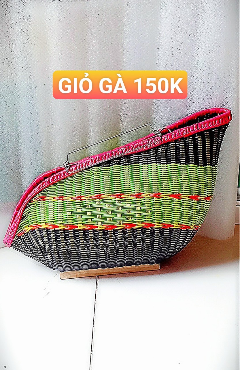 Giỏ đựng gà