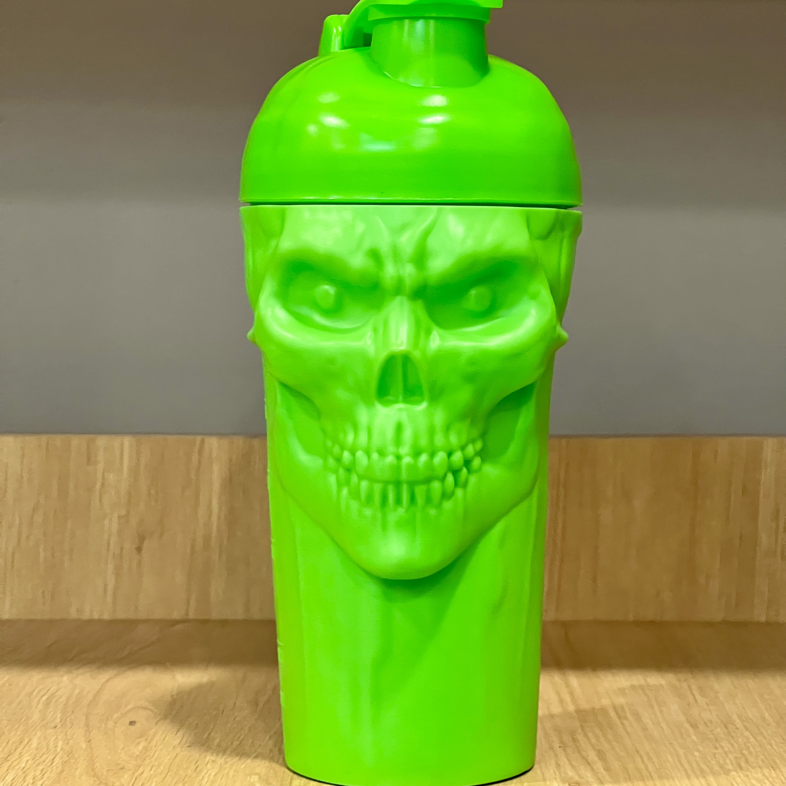 [LIMITED] Shaker The Curse! Skull 700ml Limited Edition