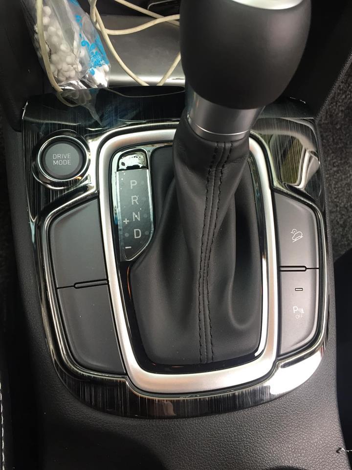 Ốp trang trí nội thất Hyundai Kona