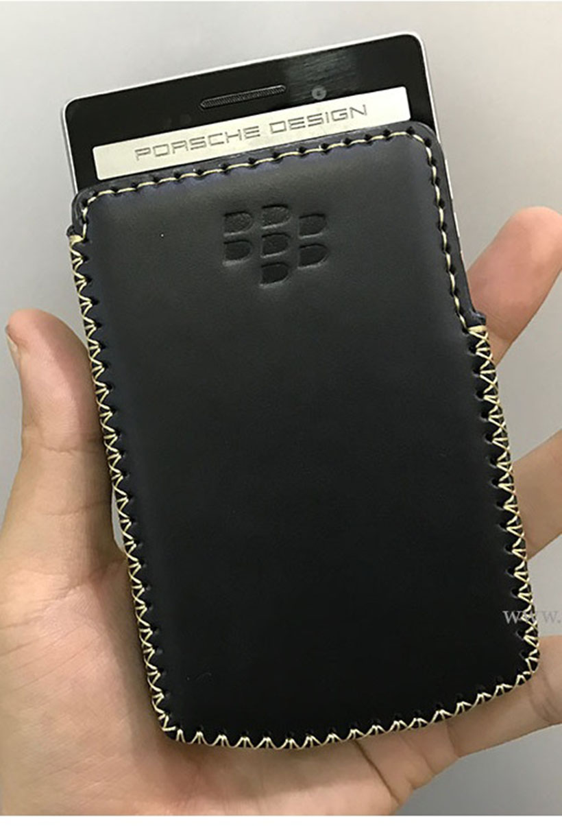 [HCM]Bao da dành cho Blackberry P9983