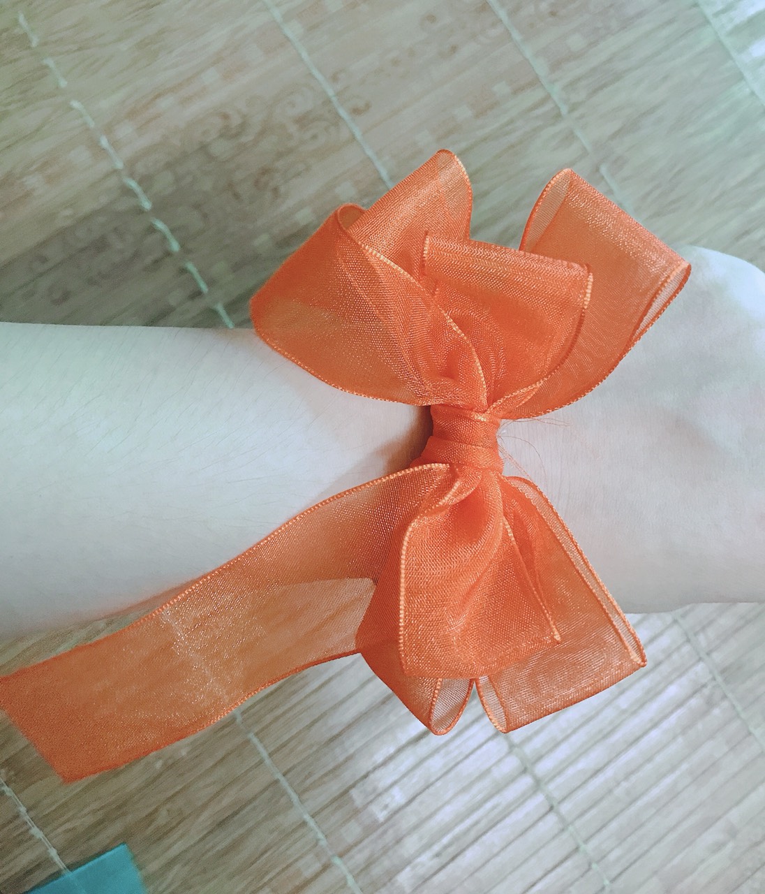 Dây cột tóc nơ voan xinh xắn