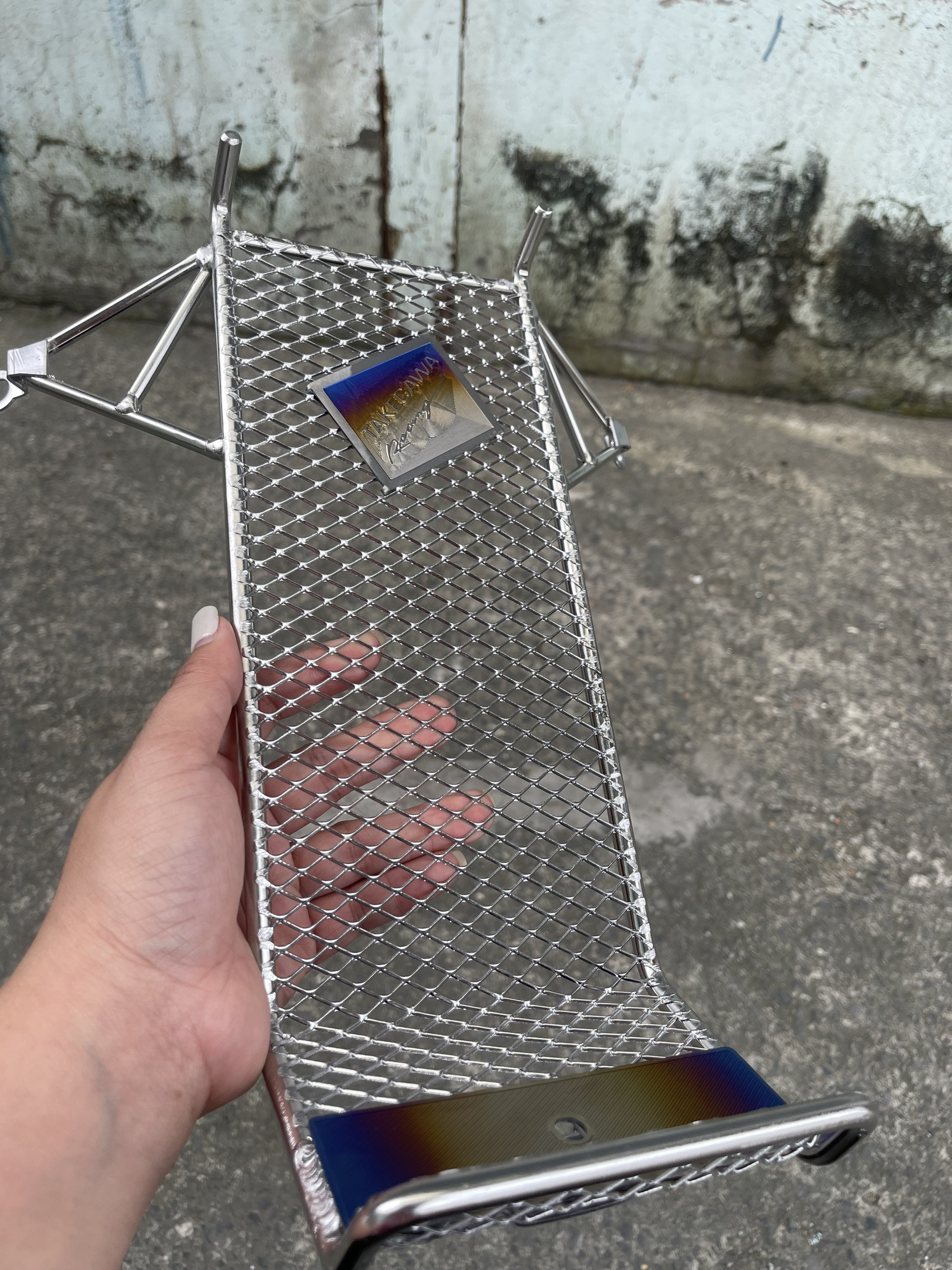 Baga giữa gắn future led dạng inox lưới