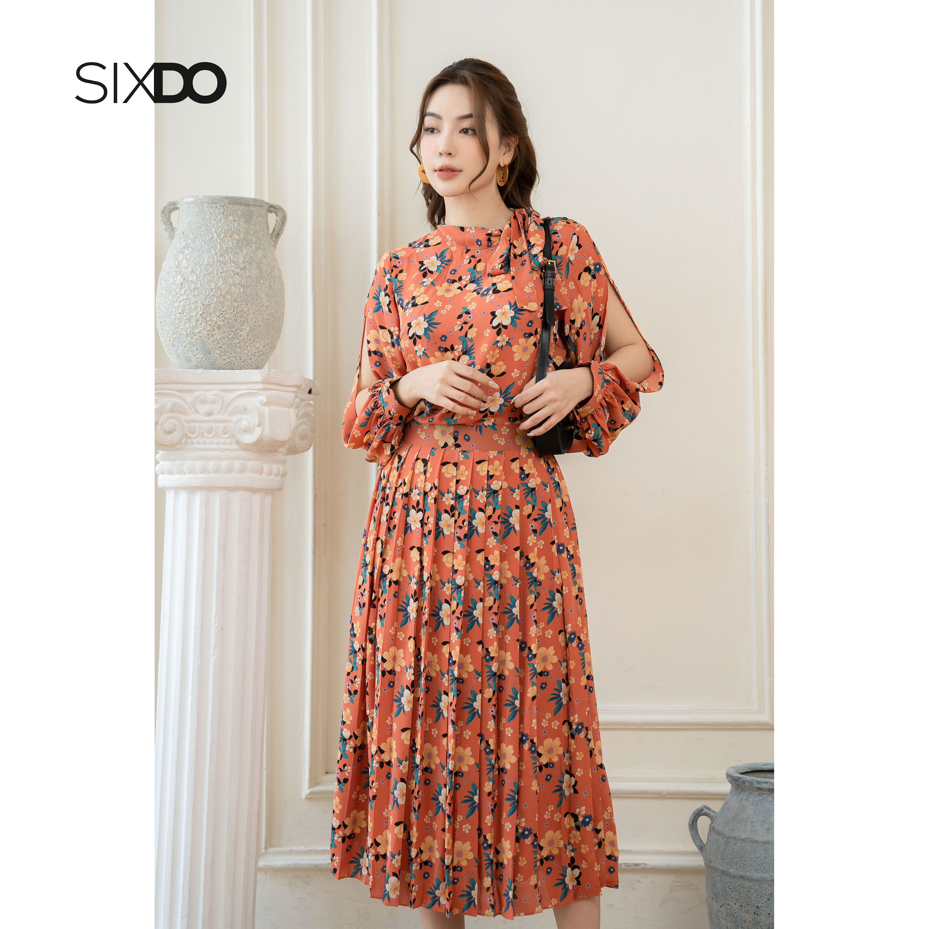 Chân váy hoa chiffon xếp ly SIXDO (Red Orange Floral Midi Chiffon Skirt)