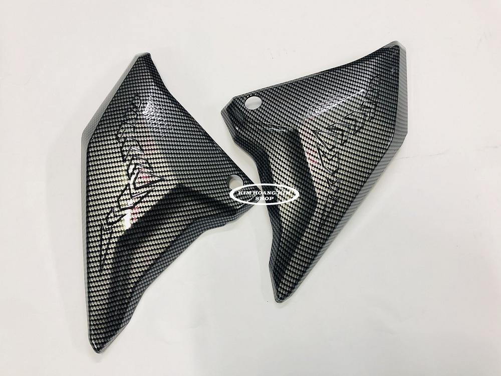 Ốp hông Carbon gắn WINNER X