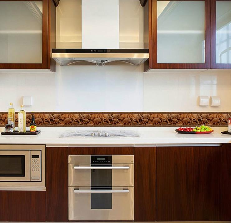 [HCM]cuộn 10m len giấy dán tường gỗ điêu khắc ( cao 10cm) keo dán sẵn