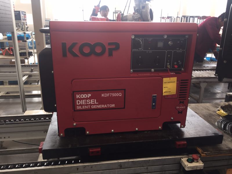 Máy Phát Điện Chạy Dầu 5kVA Koop KDF7500Q