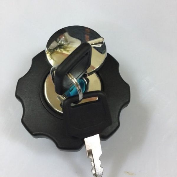 nắp khóa bình xăng xe CD 67