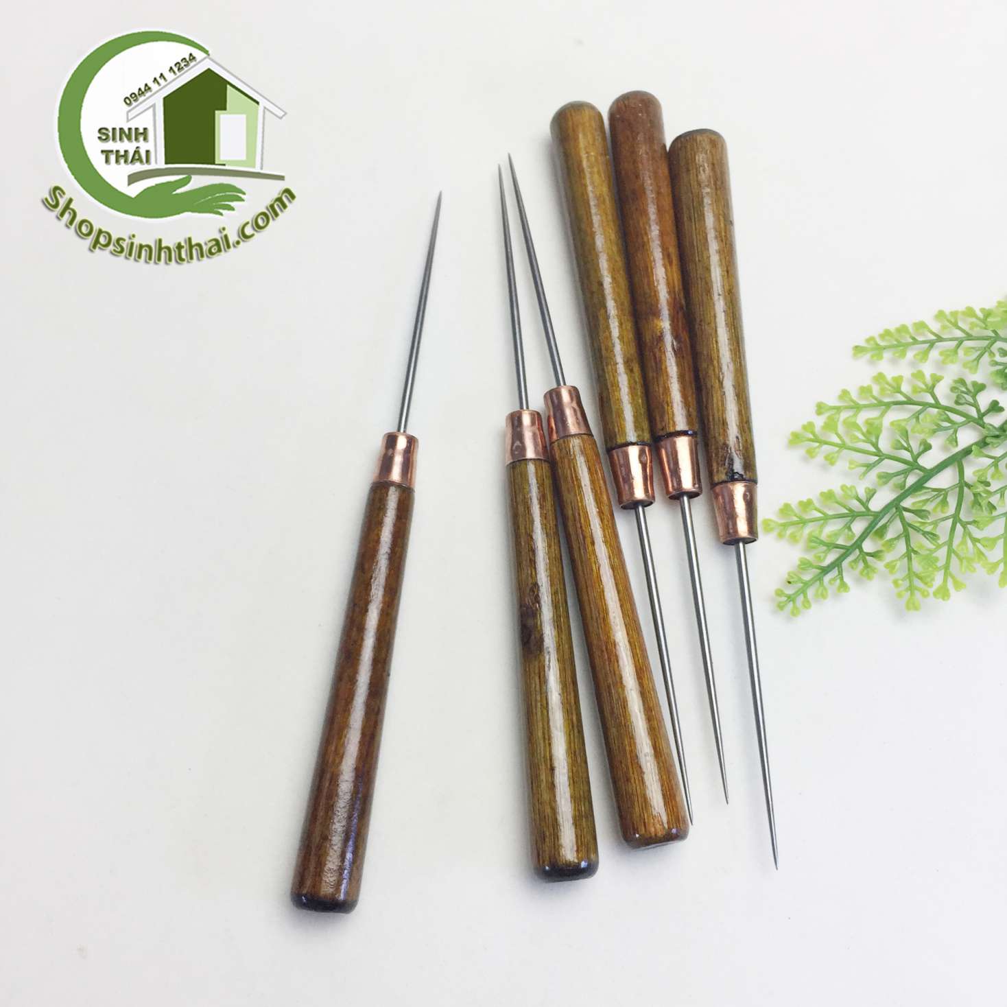 Cây dùi đục cán gỗ dùng để đục lỗ khâu may giày dép, túi xách, cây đục đồ da bằng tay - cây dùi mũi nhọn cán gỗ 16cm