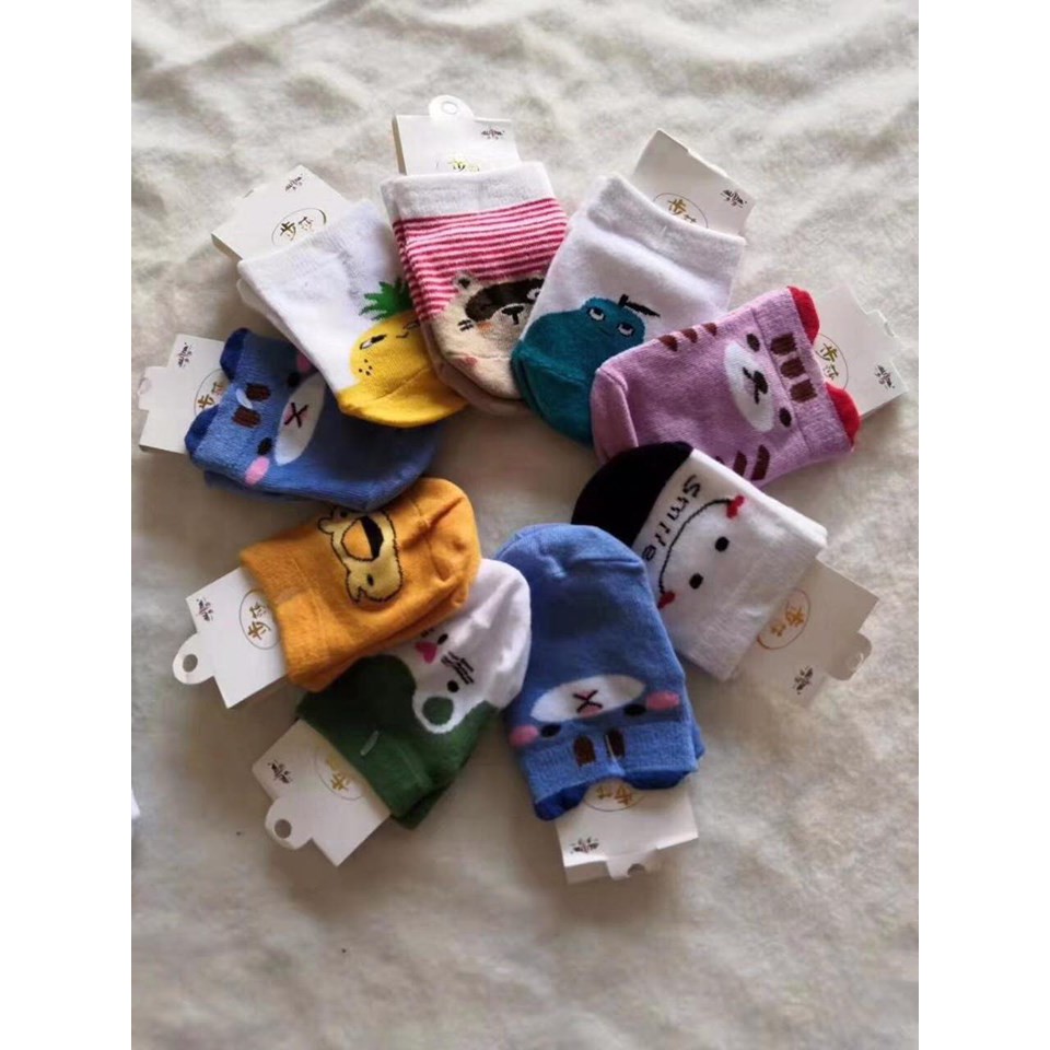 Set 3 Đôi Tất Kids Hàn Chống Trượt Mẫu Mới Cho Bé