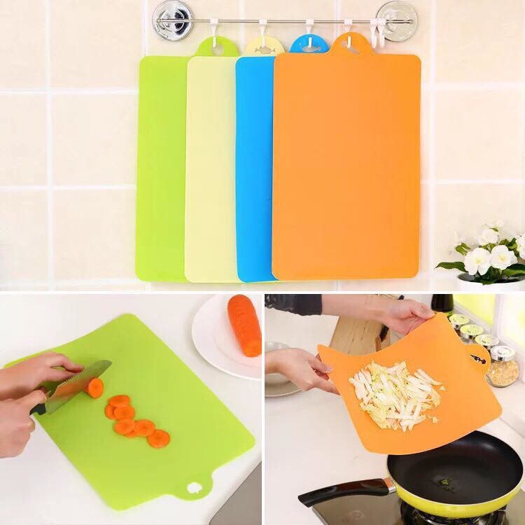 Thớt bằng nhựa dẻo mới