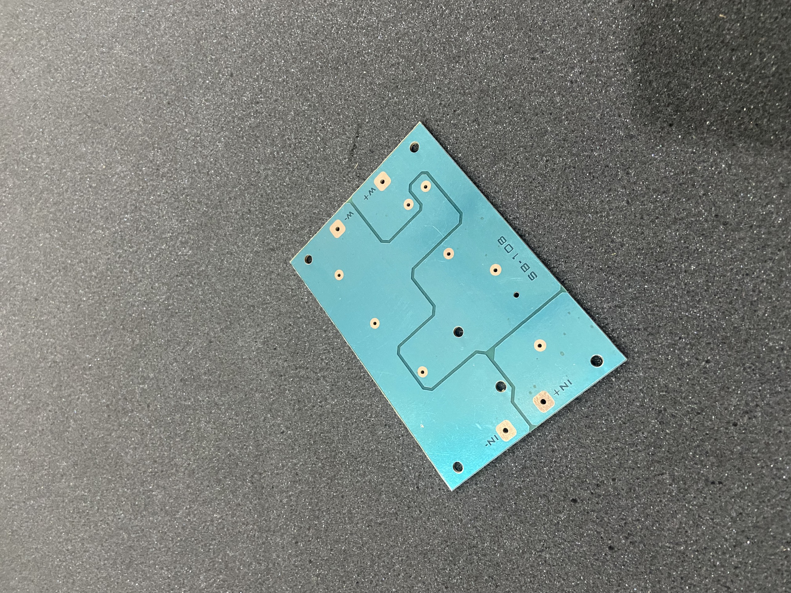 Bo mạch in pcb phân tần loa sub