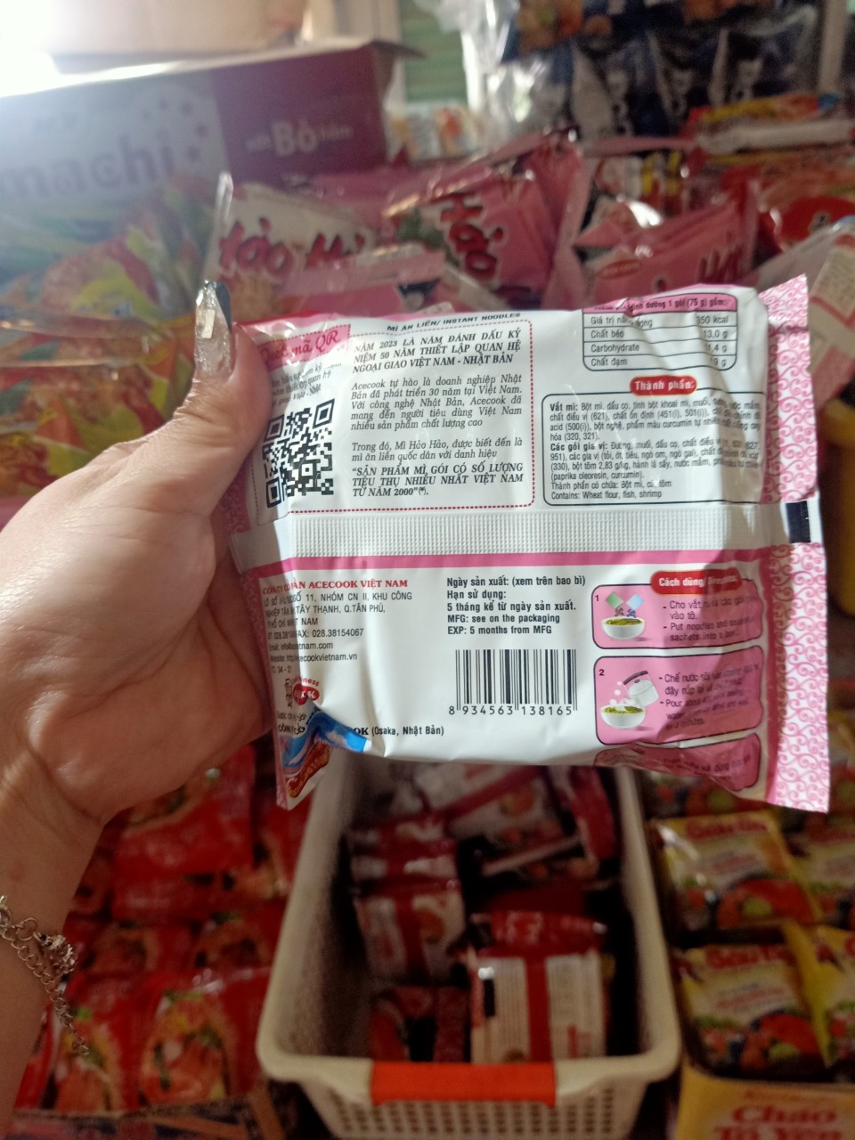 MÌ TÔM CHUA CAY HẢO HẢO