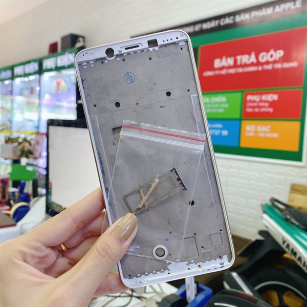 Bộ vỏ Oppo F5 nấu máy