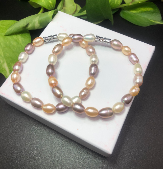 ( BÁN CHẠY-HOT) Chuỗi tay ngọc trai nuôi phối màu thời trang ,hàng shop gia công,bao đẹp ( Hạt 6 LY)