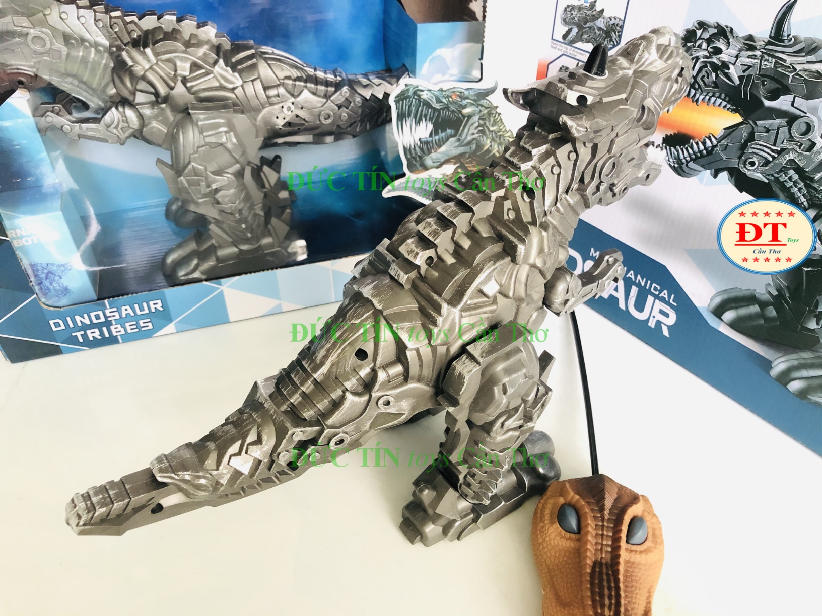 ĐỒ CHƠI KHỦNG LONG ROBOT ĐIỀU KHIỂN PHUN KHÓI