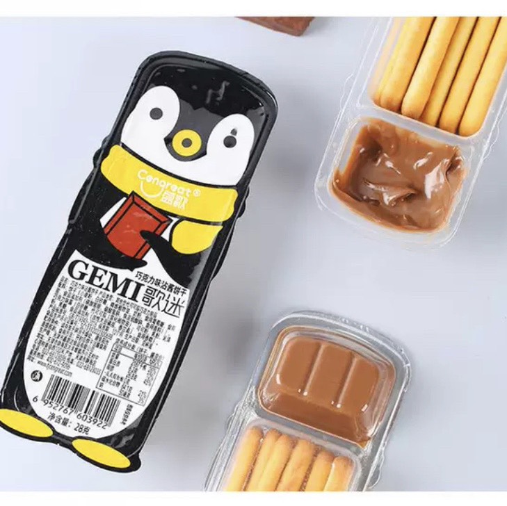 Bánh Que Chấm Socola Dâu Sữa Hộp 28G Siêu Ngon