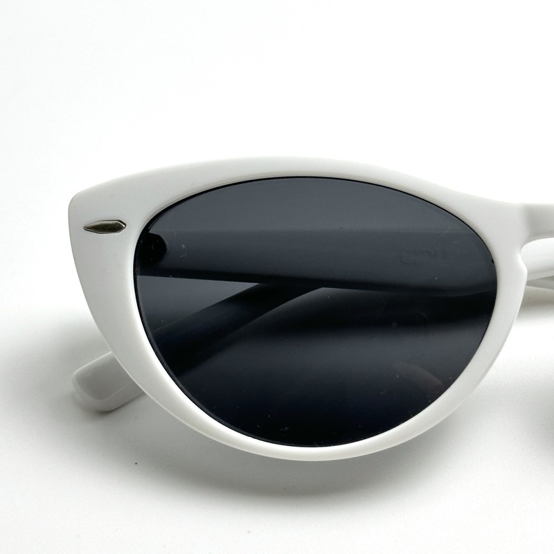 Kính Râm Bầu Dục Gọng Trắng CIDU Mk21