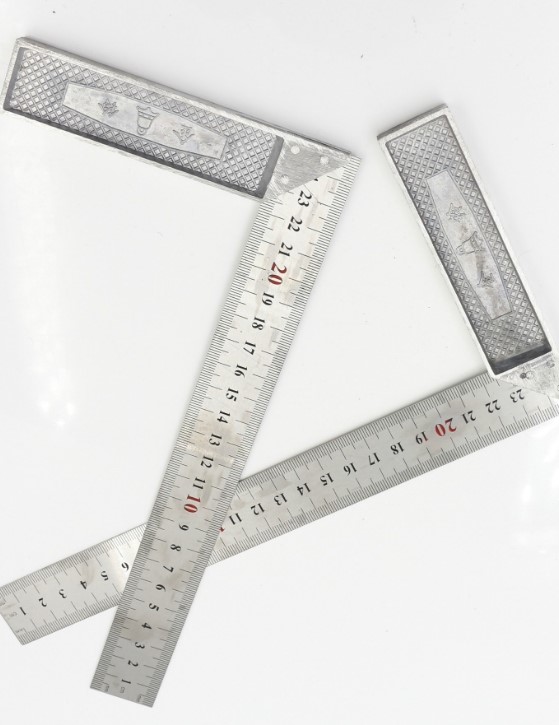 Thước Ke Vuông Inox 30F Chuông