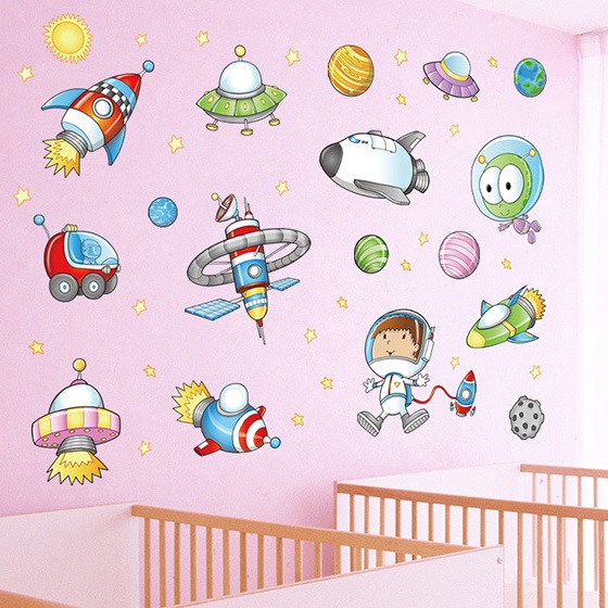 Decal dán tường Du hành gia