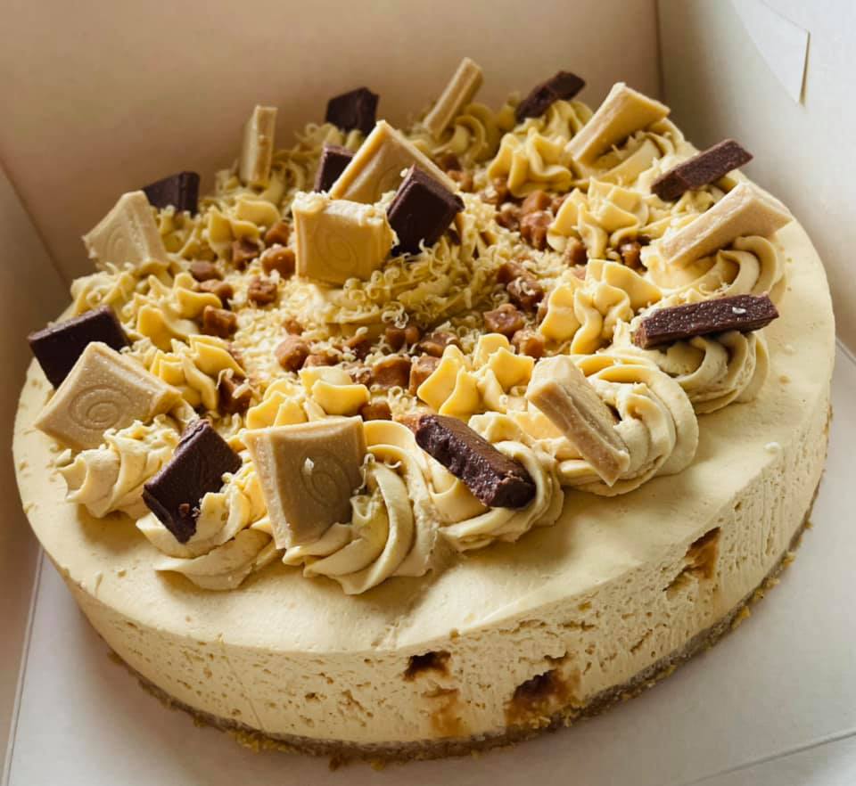 TÚI 5 - 12 THANH SOCOLA Cadbury Caramilk / Twirl Bites / Moro Sharepack / Crunchie Bites / Crunchie ALL BLACKS