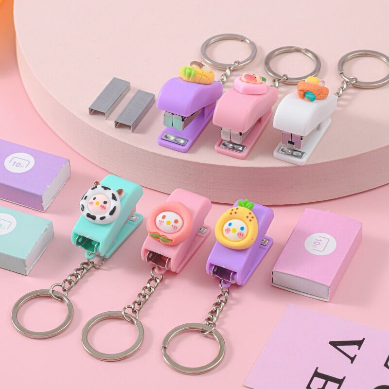 [MUA 2 GIẢM 5%]Móc Khoá Đồ Bấm Kim Mini Mẫu Thú Cute