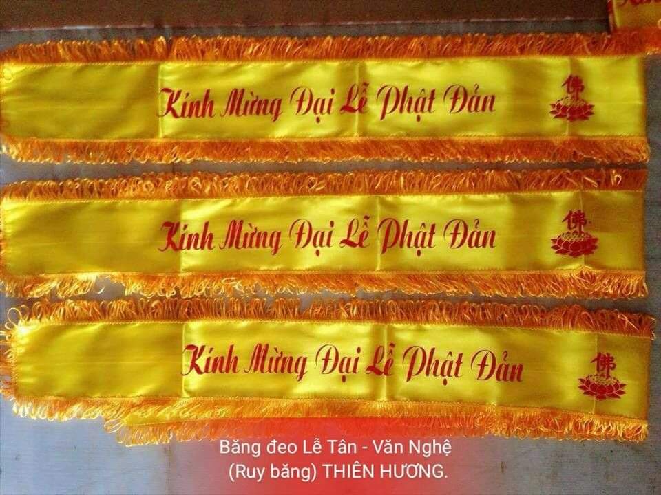 Băng đeo chéo Lễ Phật đản - Nghi lễ Phật giáo