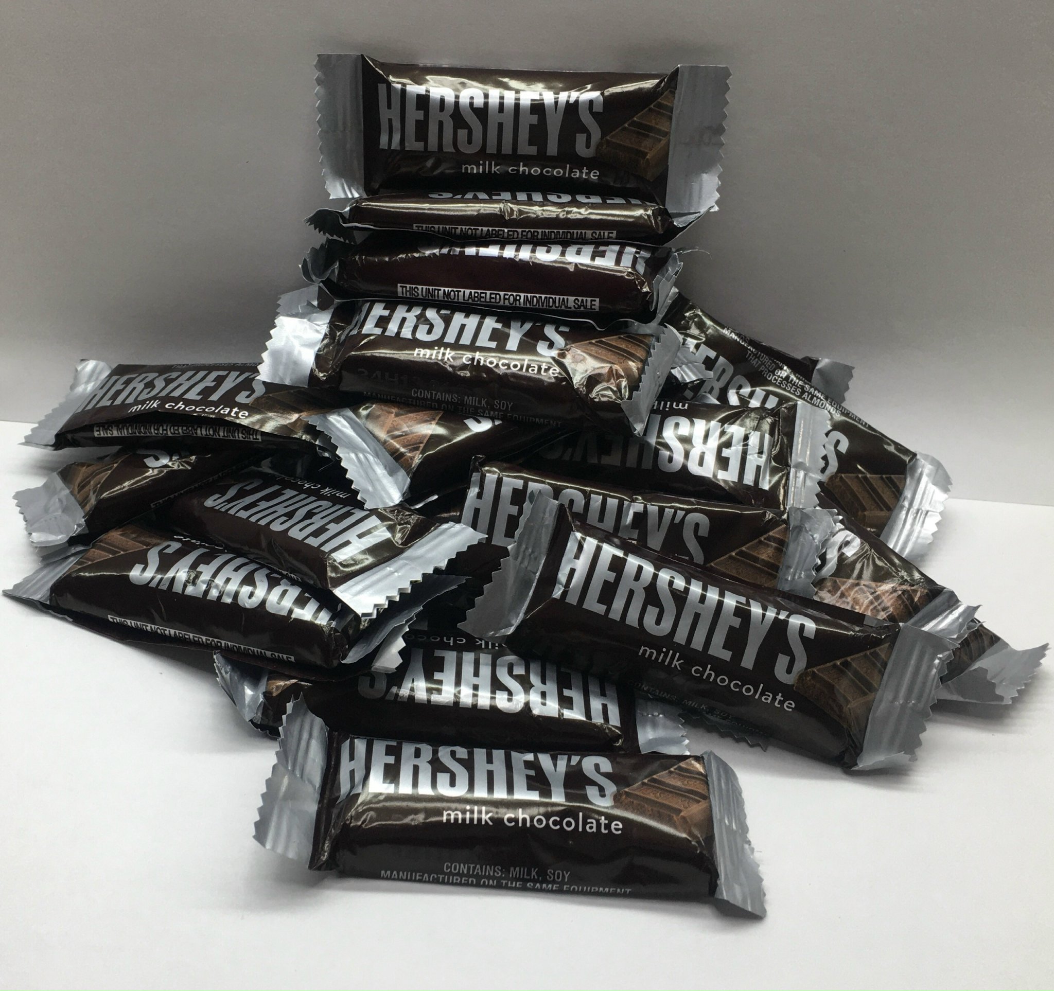 Socola mỹ Hershey milk 10 thanh-Made in USA