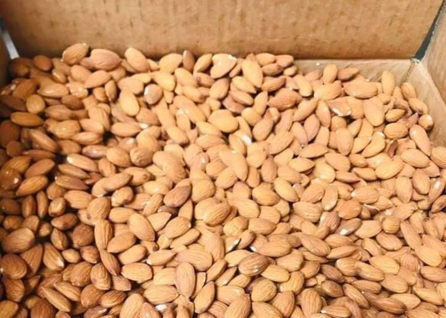 HẠNH NHÂN RANG BƠ MỸ VỎ MỎNG 450G (BAO NGON)