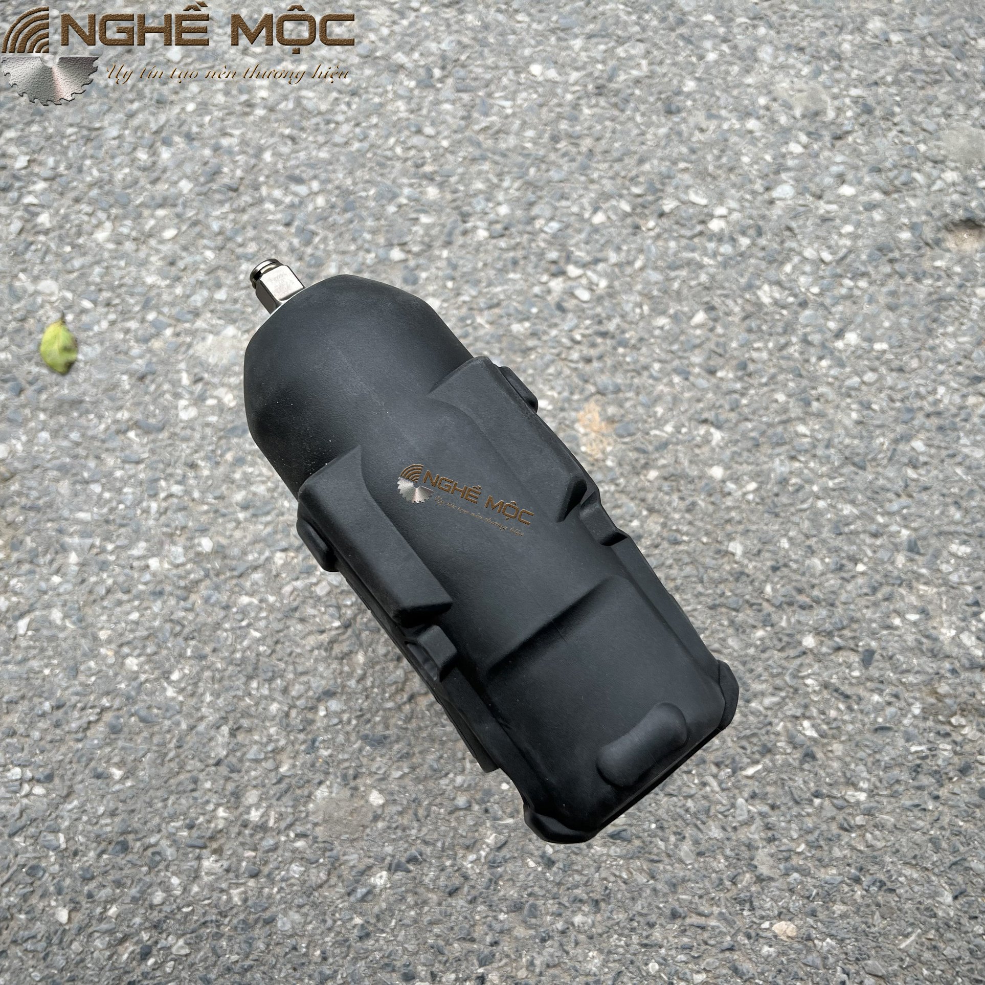 Máy siết bulong dùng pin Dewalt DCF900