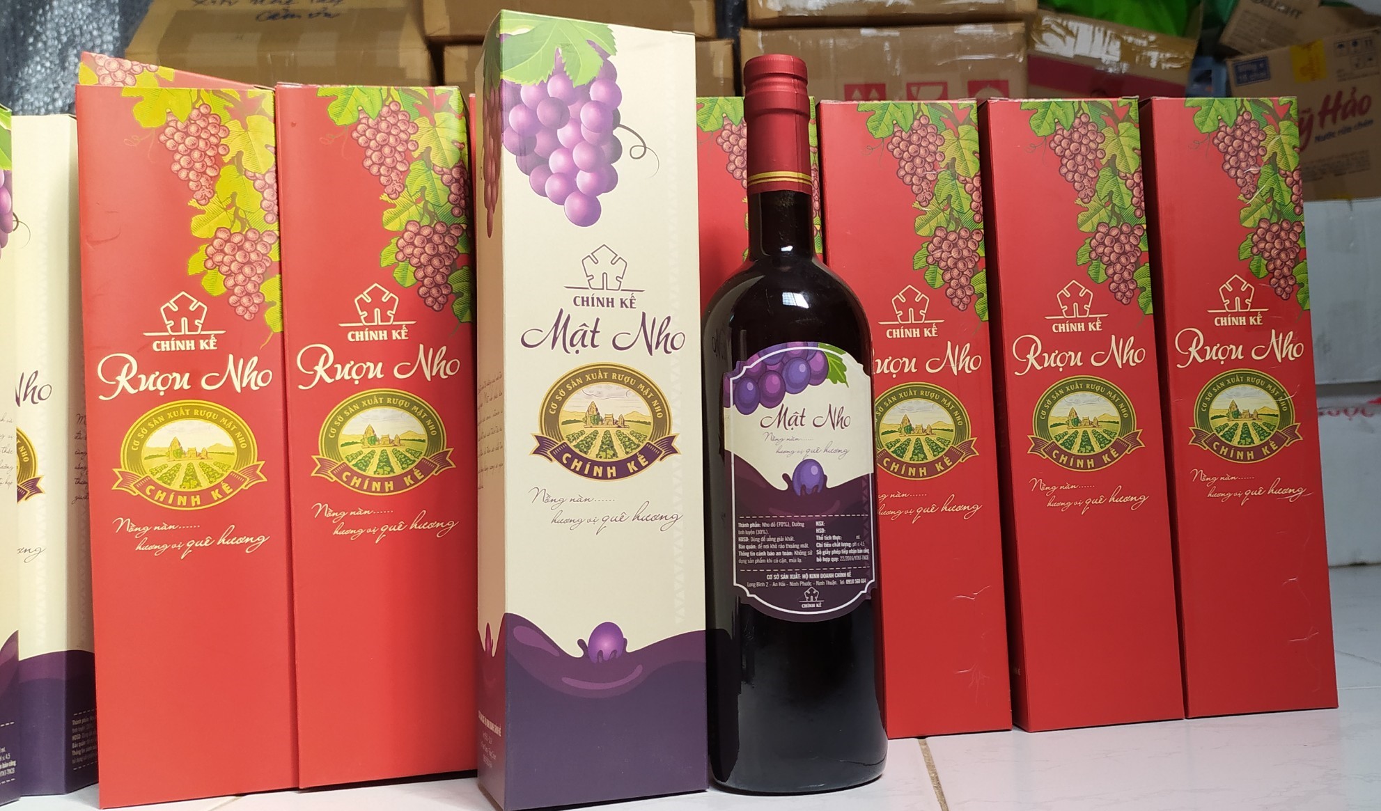 [HCM1] MẬT NHO PHAN RANG – NINH THUẬN (Chai thủy tinh 750ml)