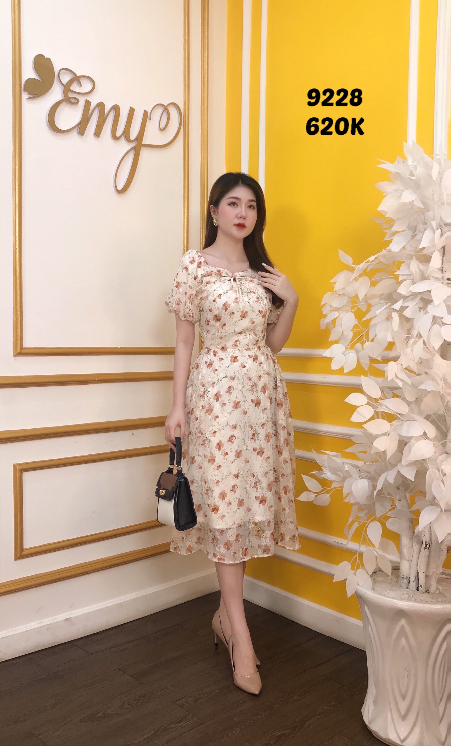 Đầm EMY EM9228 Xoè Cổ Vuông Phối Nơ