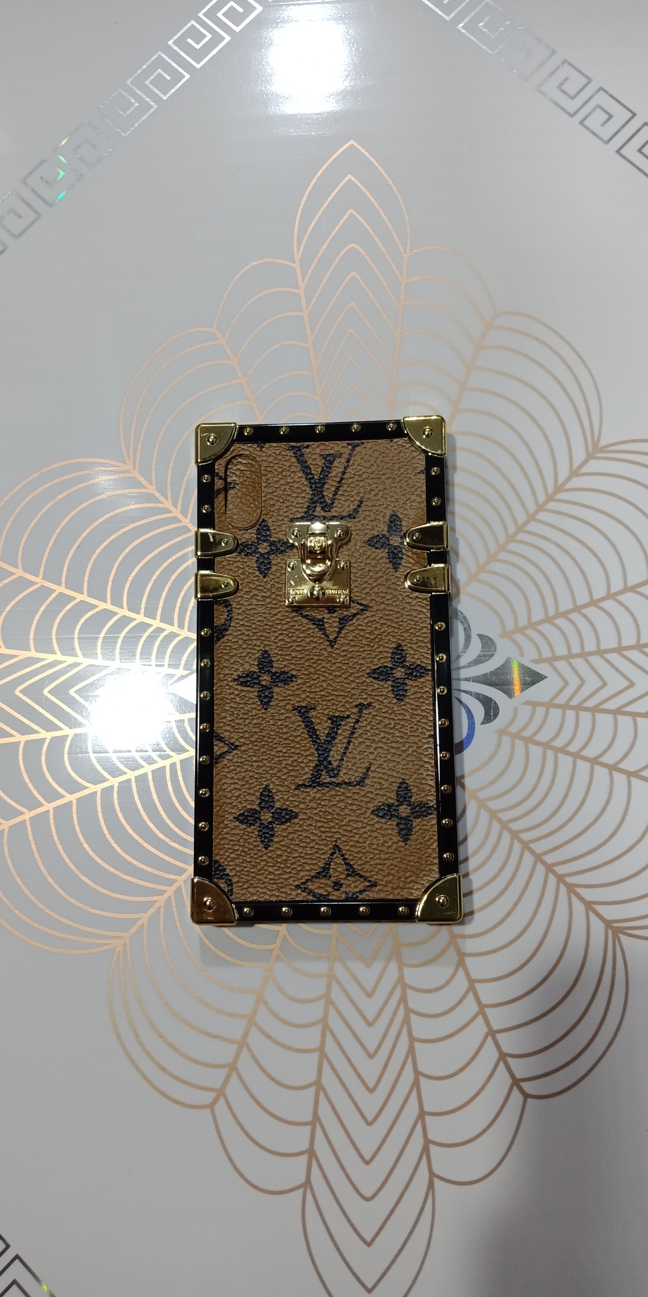Ốp vuông mặt da mẫu LV Iphone X/XS