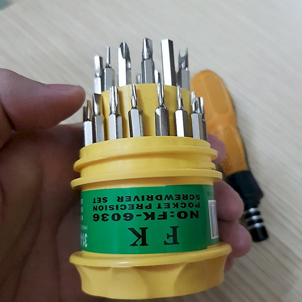Bộ Cốc Tua Vít Đa Năng 31 Chi Tiết