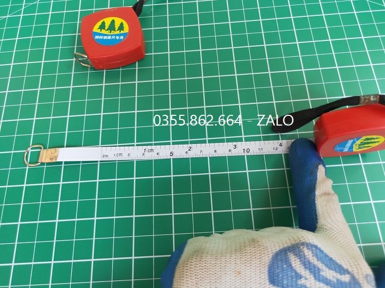 Thước r&uacute;t l&ograve;ng phẳng d&agrave;i 2 m&eacute;t đặc biệt