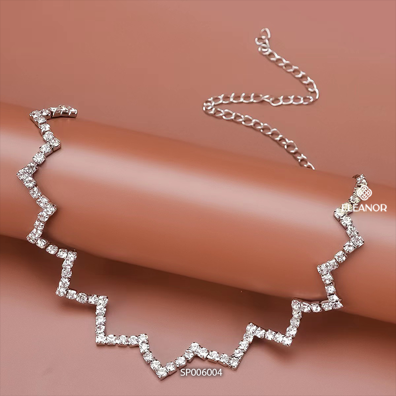 Dây chuyền nữ Eleanor Accessories vòng cổ choker đính đá kiểu ziczac phụ kiện trang sức 6004