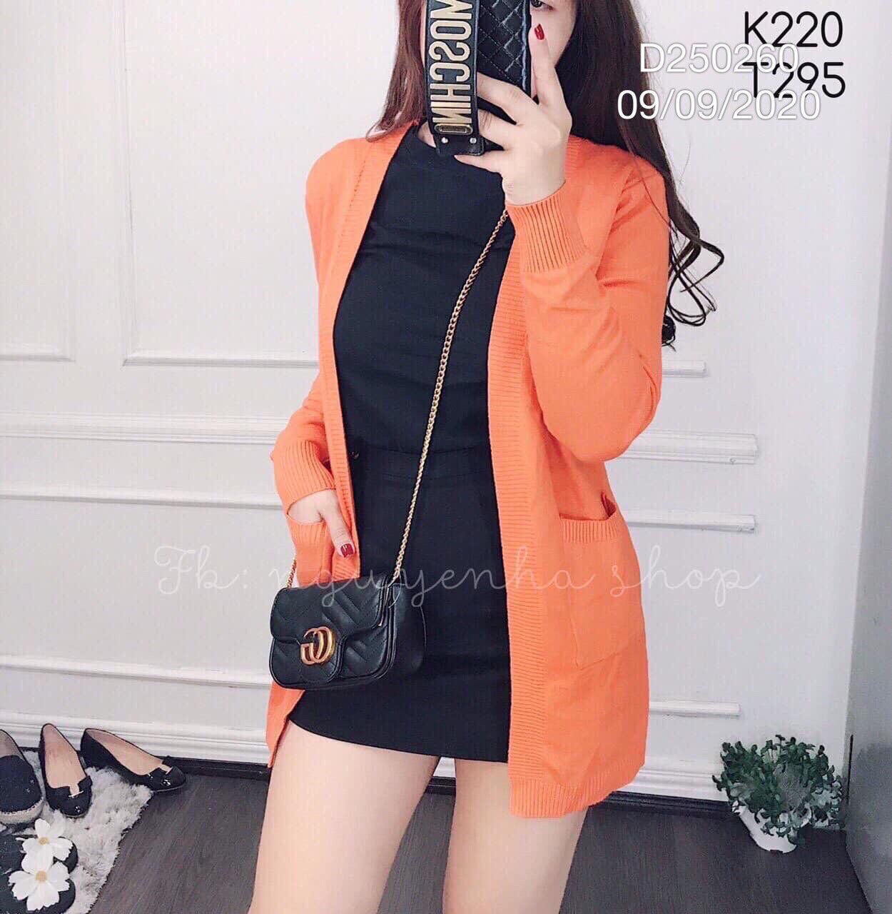 Áo khoác len nhung dán dài siêu phẩm