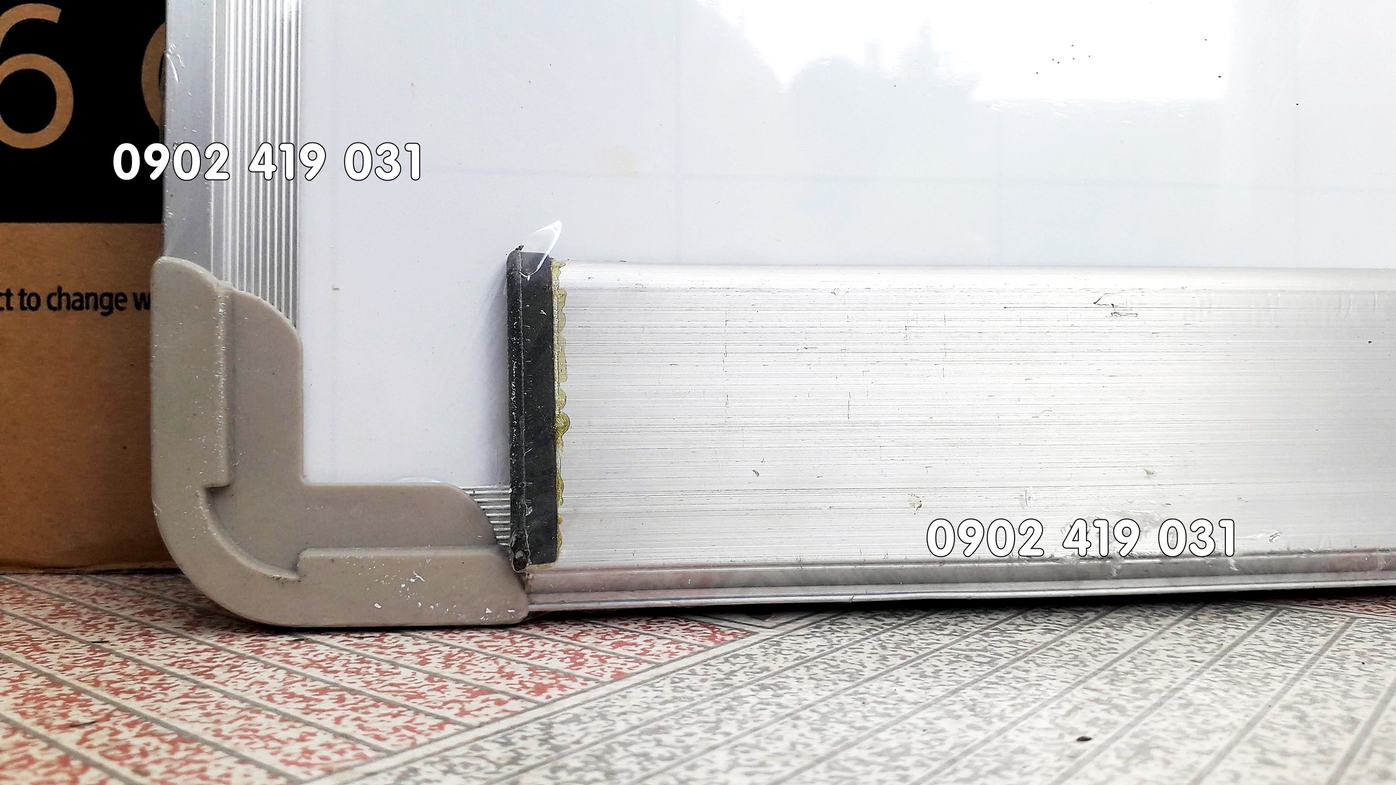 Bảng Từ Trắng Hàn Quốc 60 x 80cm [ Tặng nam châm ]