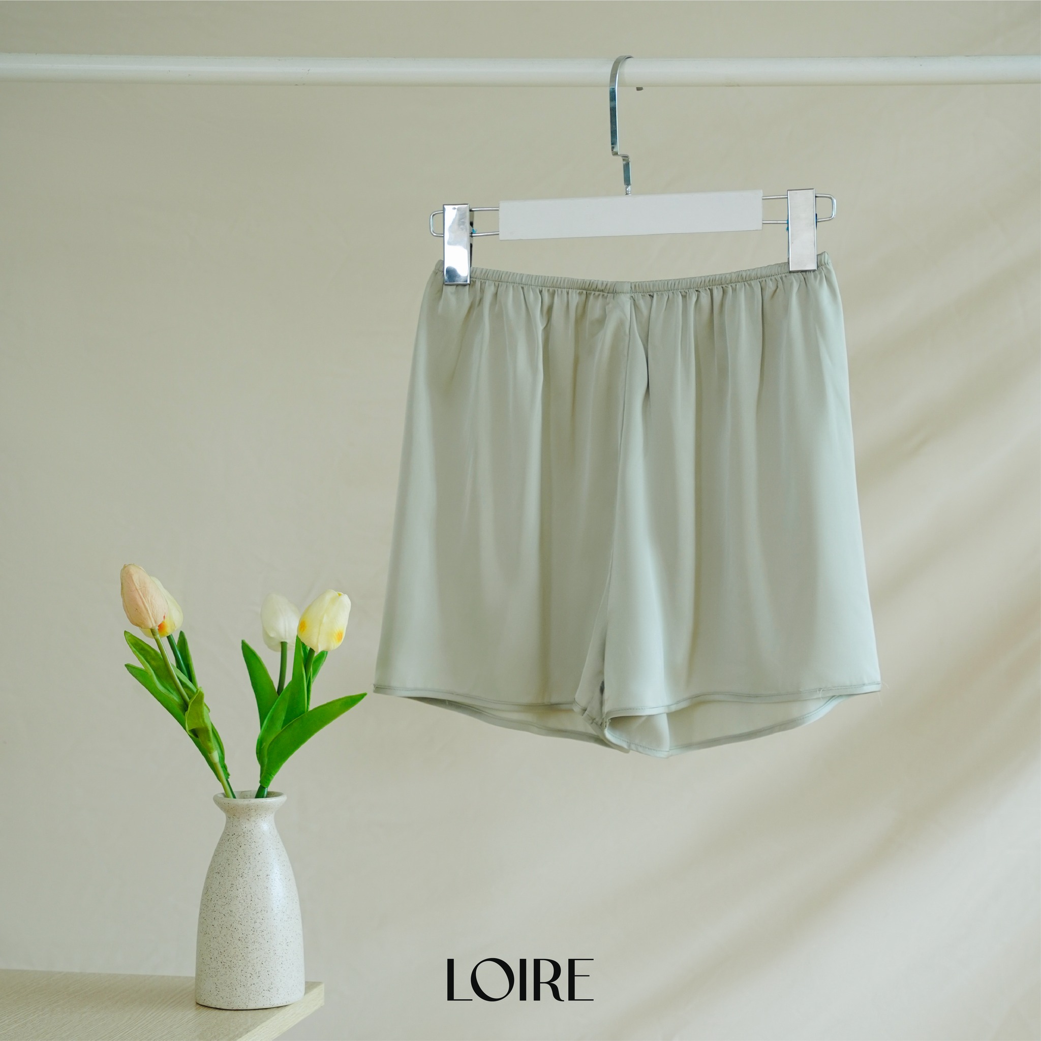 Bộ Đồ Ngủ Lụa Cộc Basic Loirechic BNC01
