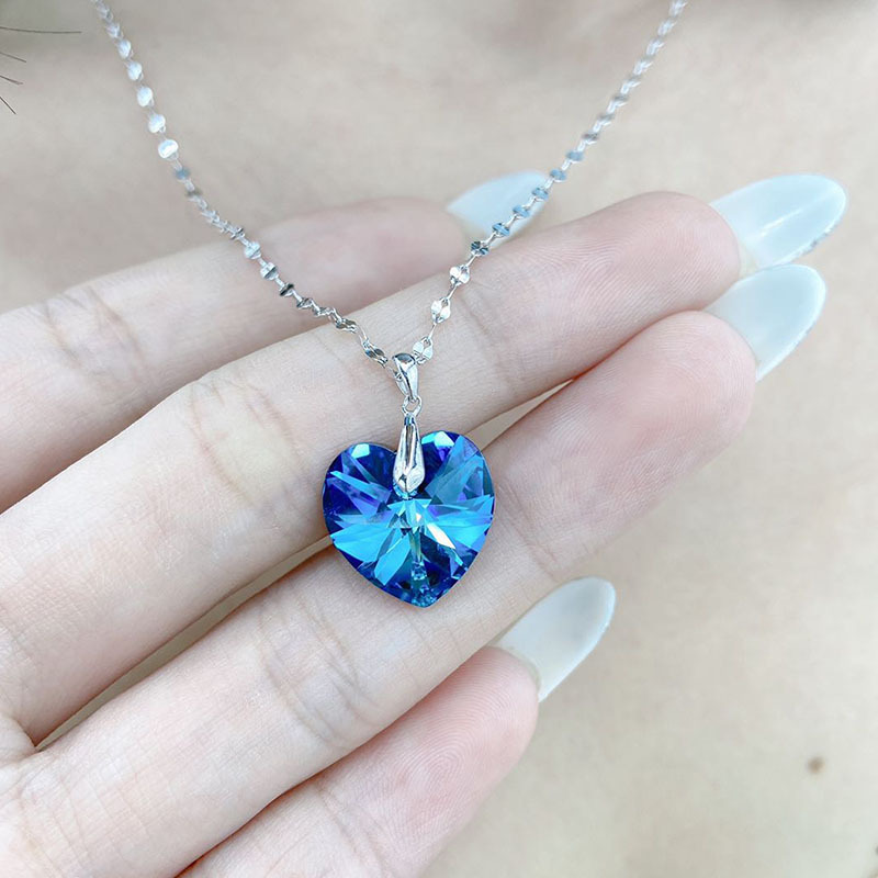 Dây chuyền pha lê Swarovski Heartbeat