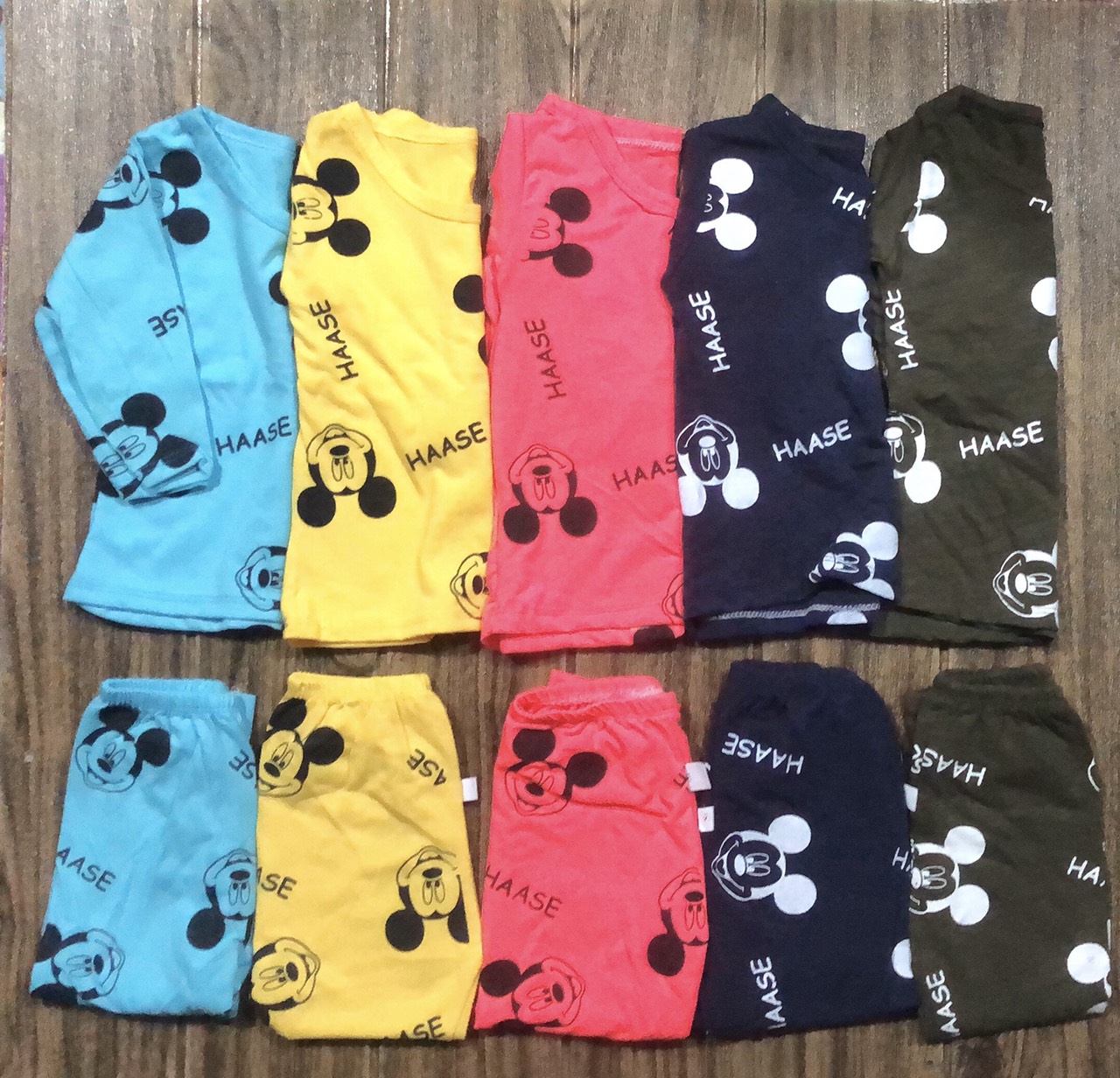 Bộ dài tay micky cho bé từ 8-18kg