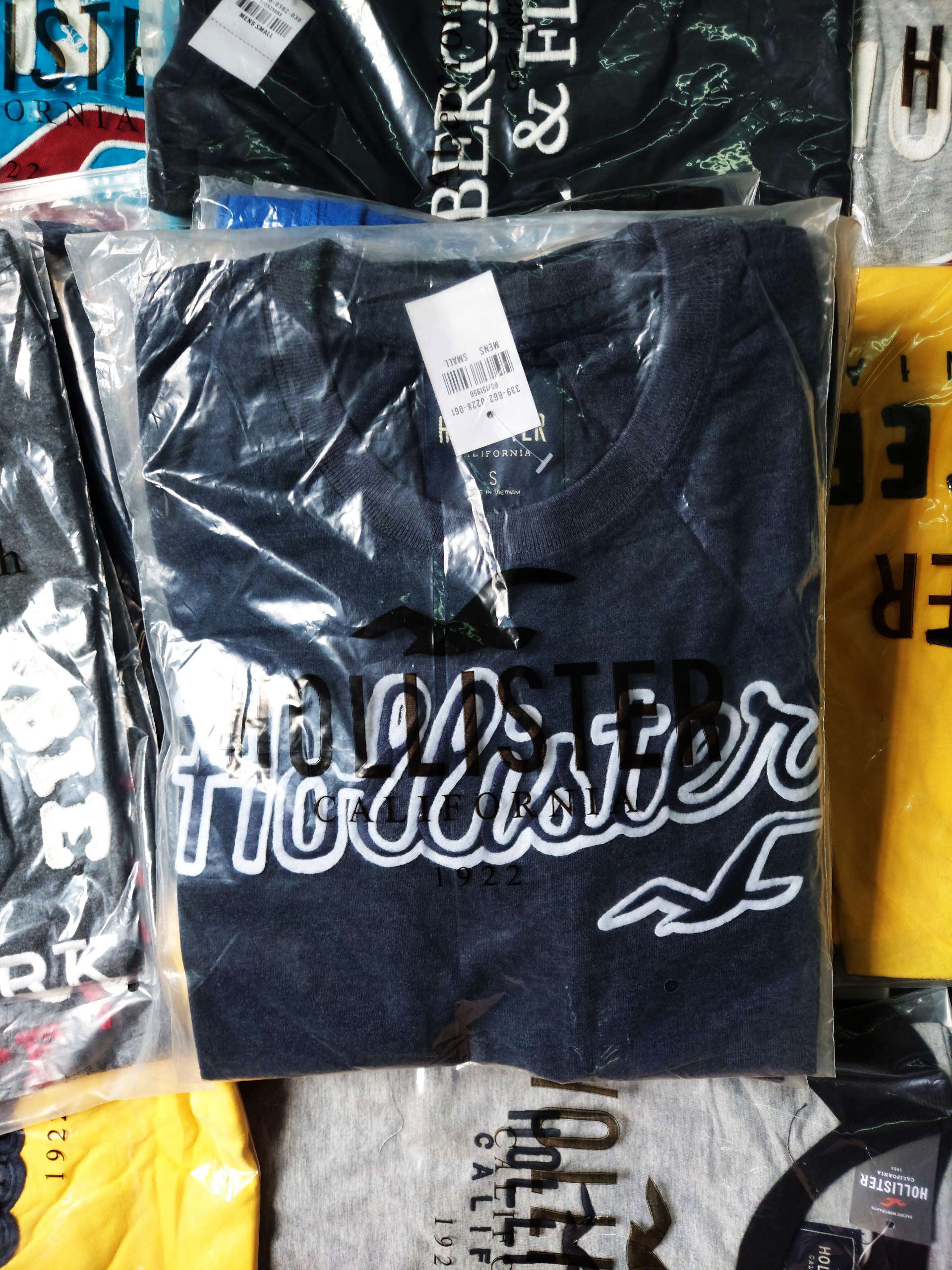 Áo thun Hollister Navy new