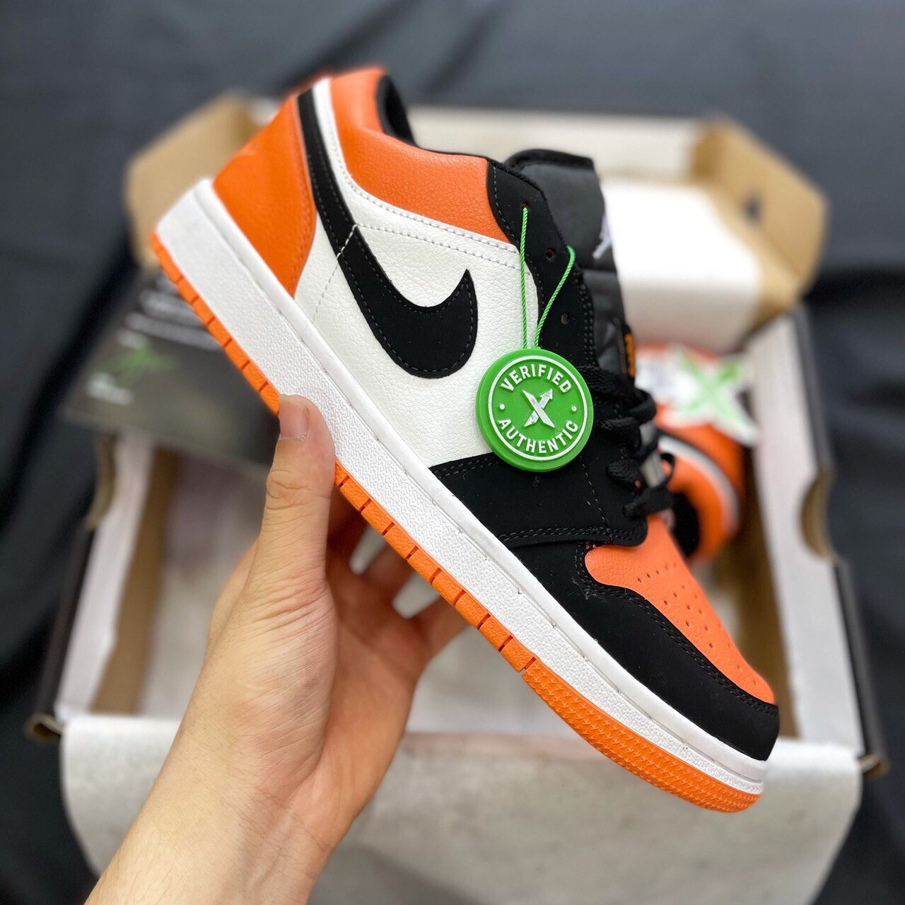 [Fullbox & Freeship] Giày Thể Thao Sneaker Jodan cổ thấp Cam đen - Nam Nữ