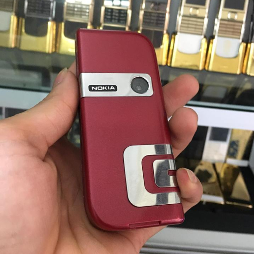 Điện thoại Nokia 7260 chiếc lá nhỏ