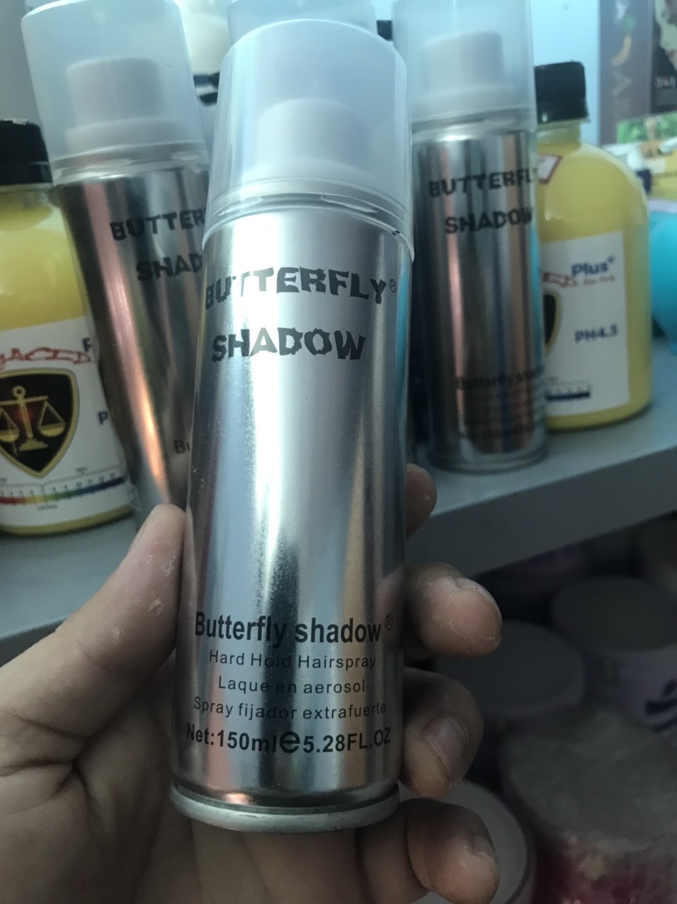 Gôm Xịt Tóc Butterfly Shadow Giữ Nếp Tạo Kiểu Tóc 150ml
