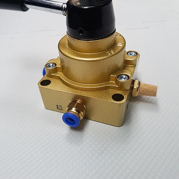 Van tay gạt HV-02