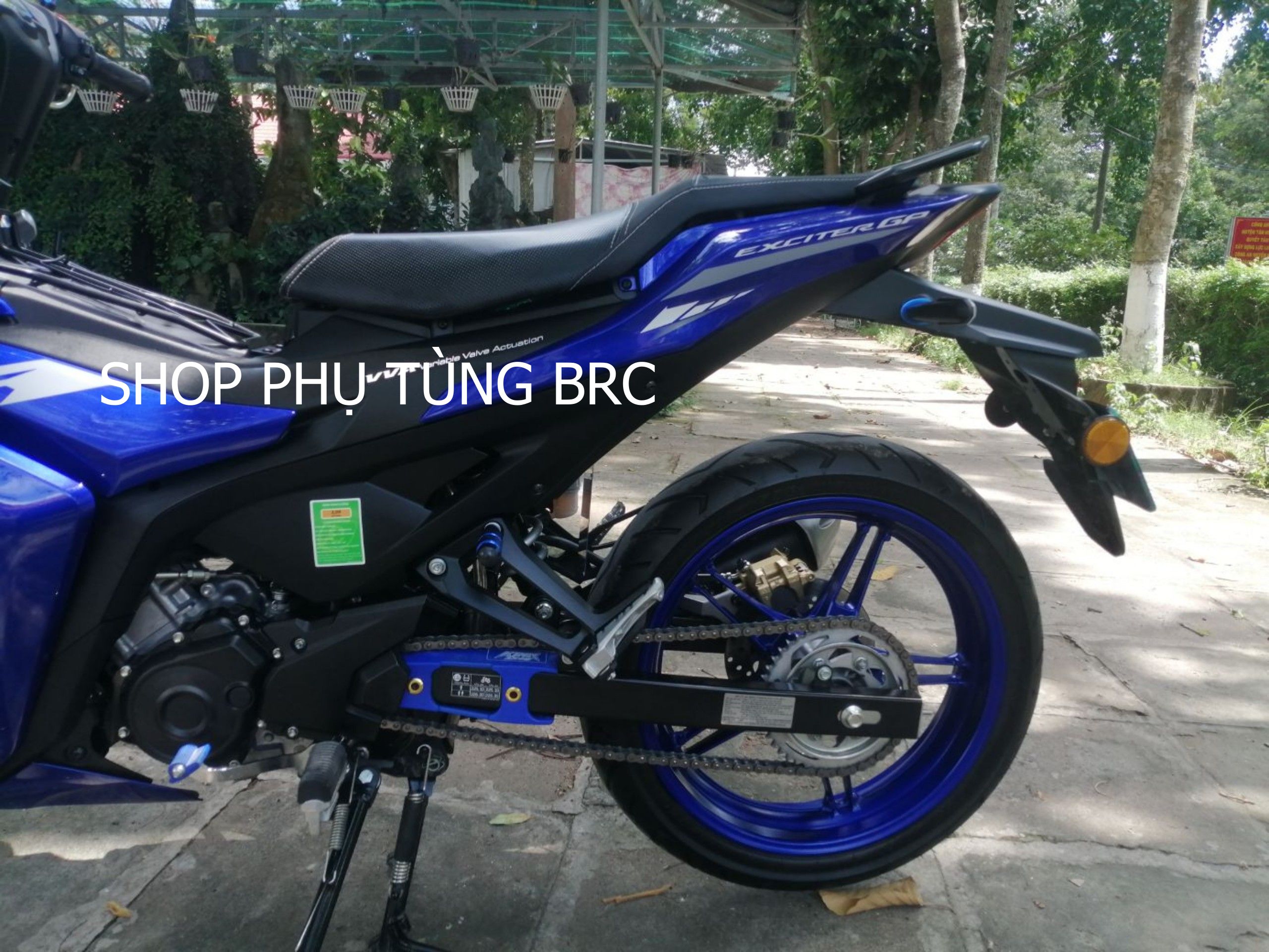 Cao su gắp - đỡ sên xe EXCITER 135, 150, 155